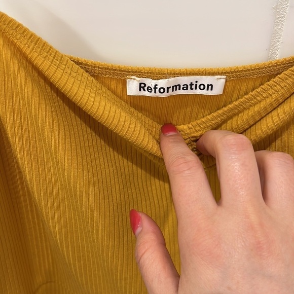 Reformation | Formosa Knit Dress in Ochre - Size XL - Picture 3 of 6